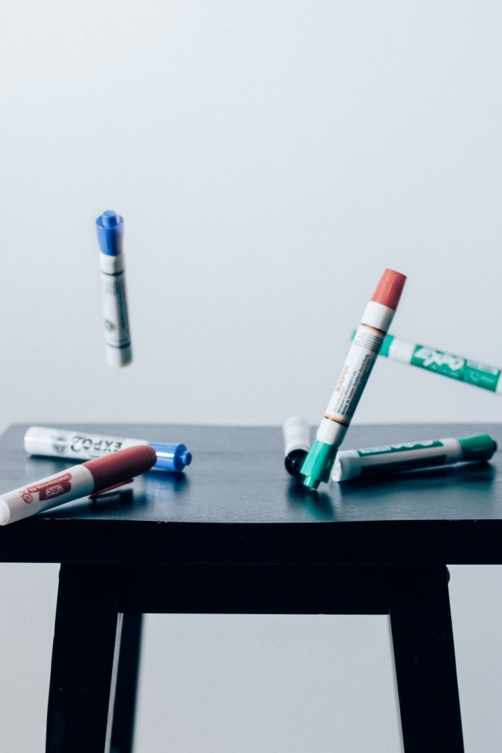 Floating dry erase markers